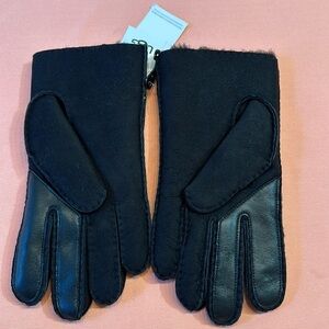 New UGG Whipstitch Sheepskin Gloves. Black. Size L.